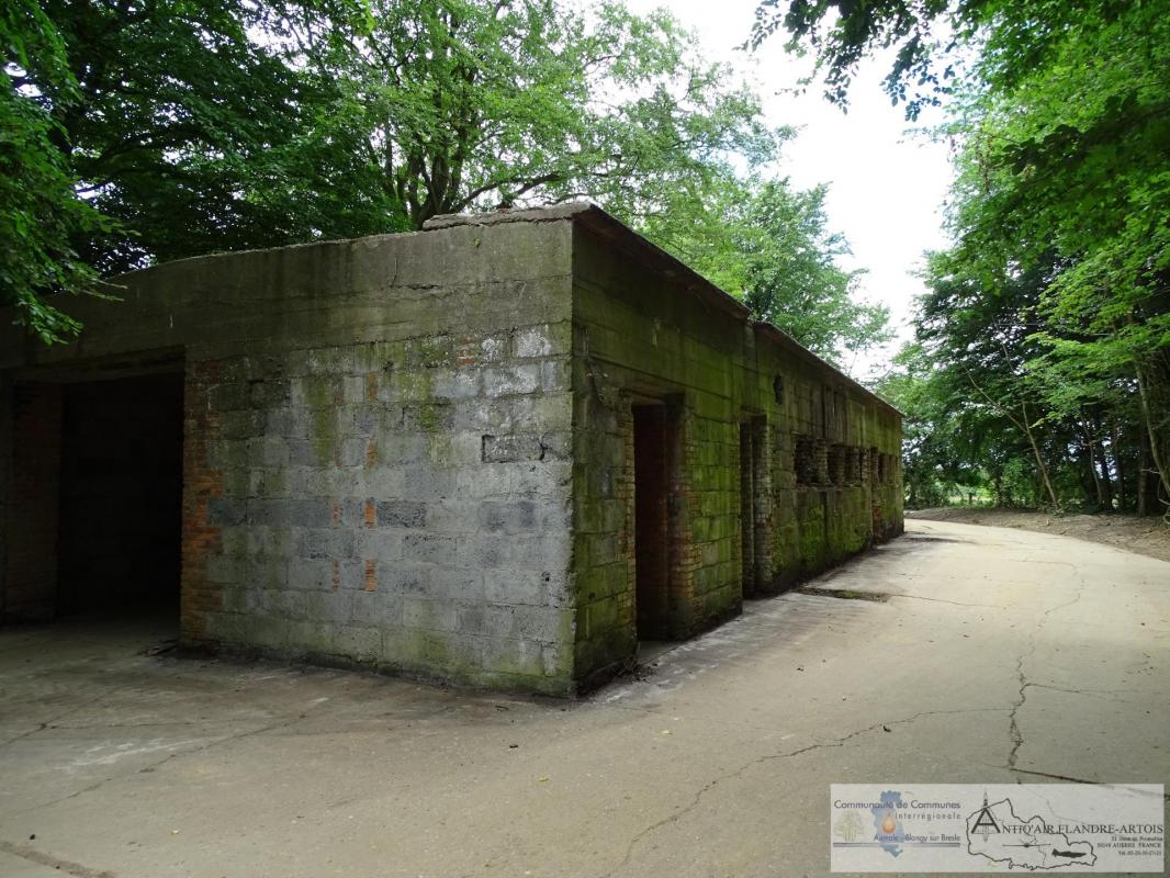 Le bâtiment de montages préliminaires